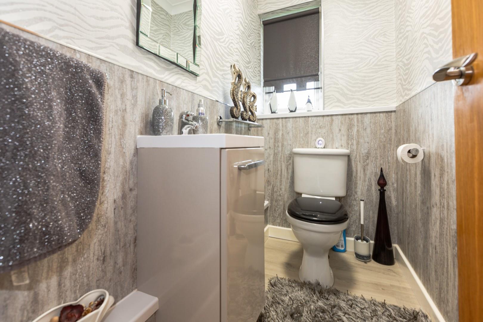 Westport Avenue, Mayals, Swansea, SA3 5EF